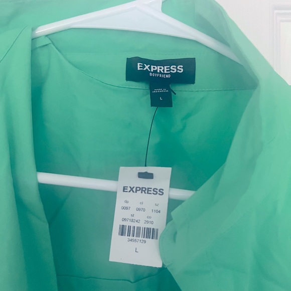 Express Poplin Boyfriend Portofino Shirt in Bright Kelly Green - Picture 4 of 4